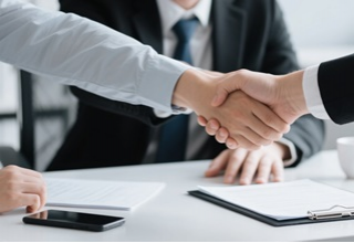 未來(lái)十年內預計全球海上風(fēng)電裝機容量將增加近六倍